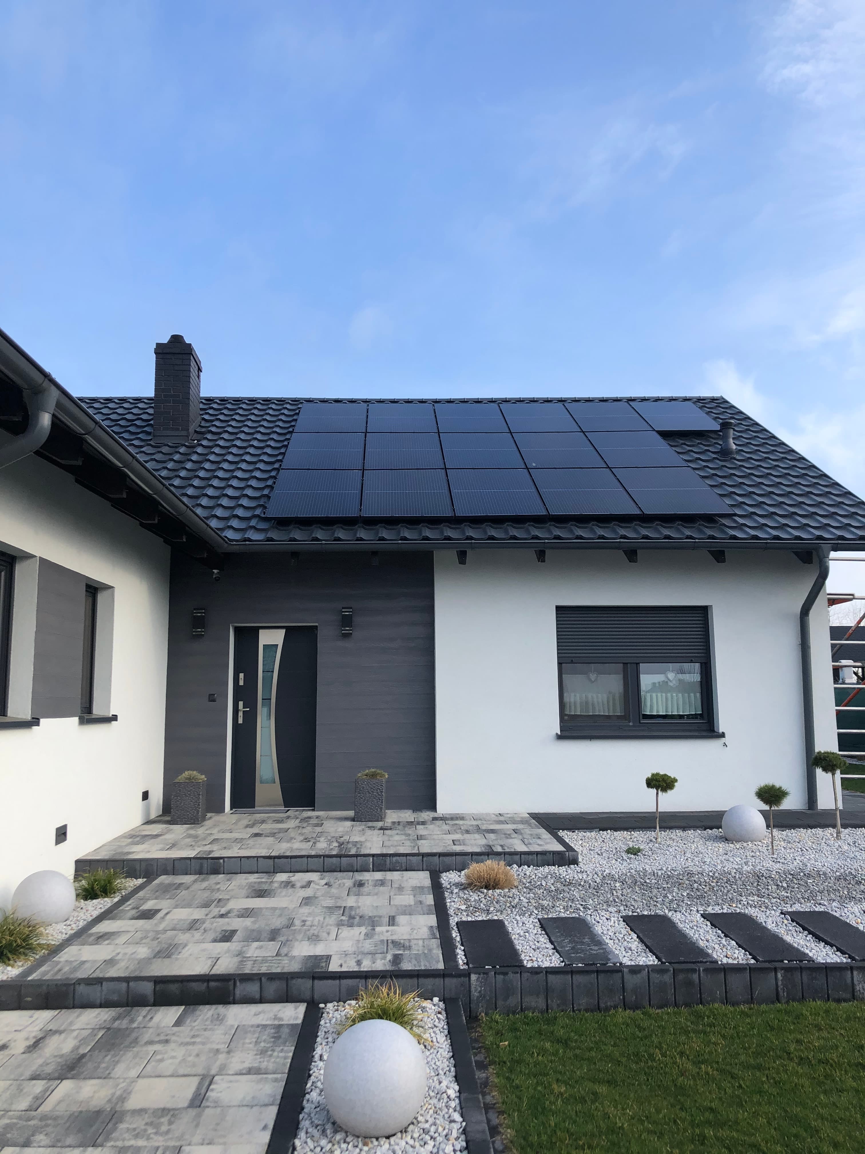 Fotowoltaika 10 kWp + Pompa ciepła Daikin SPLIT — zdjęcie 2