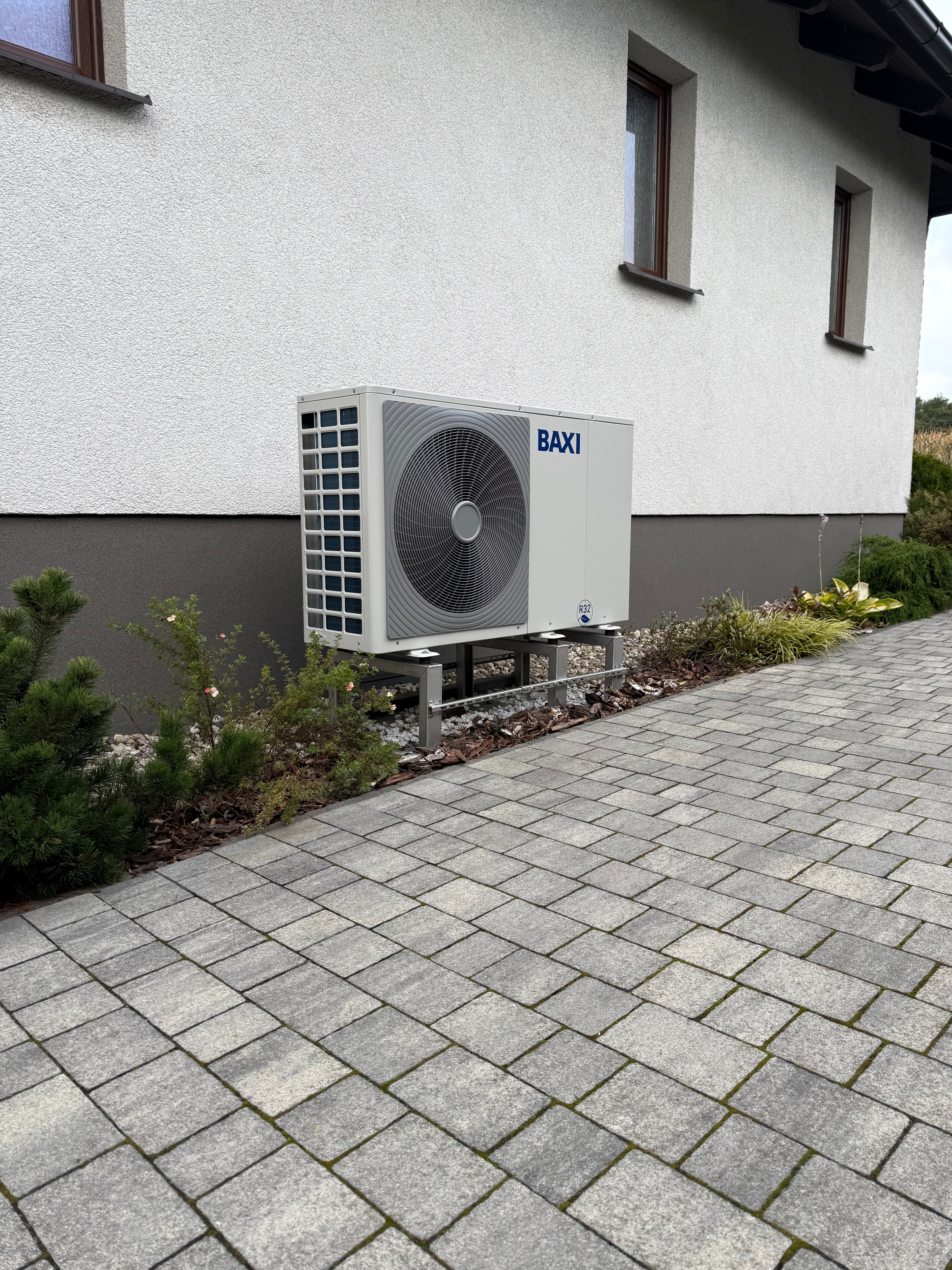 Fotowoltaika 7 kWp + Pompa ciepła BAXI Monoblok — zdjęcie 2